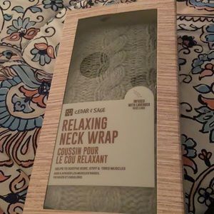 New Relaxing neck wrap